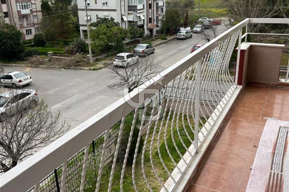 BAYRAKLI POSTACILAR EBEVEYN BANYOLU SATILIK 3+1 KÖŞE DAİRE
