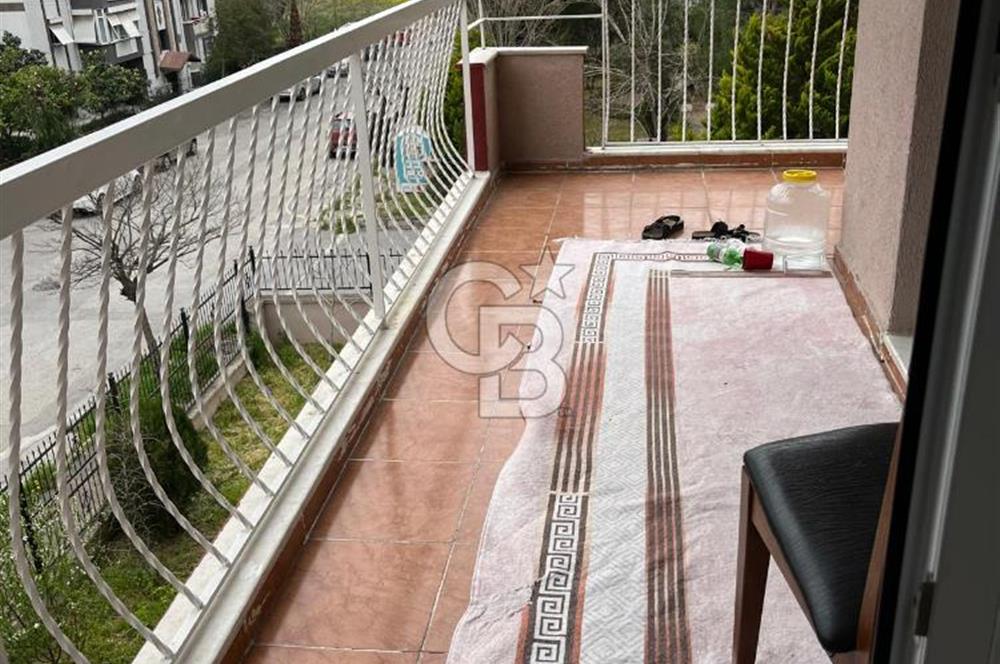 BAYRAKLI POSTACILAR EBEVEYN BANYOLU SATILIK 3+1 KÖŞE DAİRE