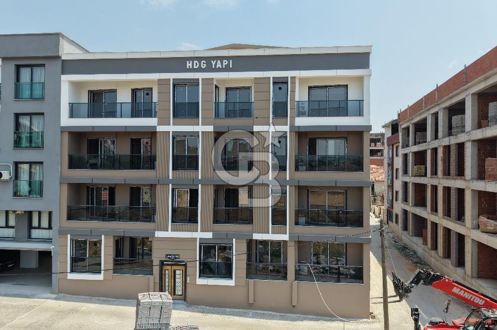 KEMALPAŞA ULUCAK’TA DEMOKRASİ ÜNİVERSİTESİ YAKININDA SATILIK LÜKS 2+1 DAİRE