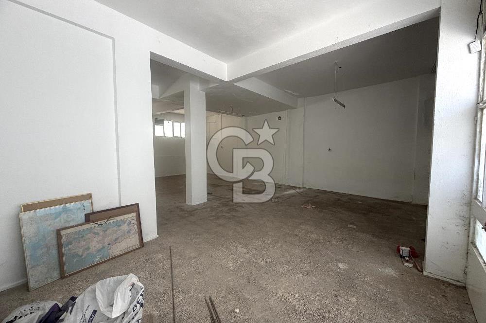 Buca İnönü Mahallesinde 100 m² Kat Mülkiyetli Satılık İş Yeri
