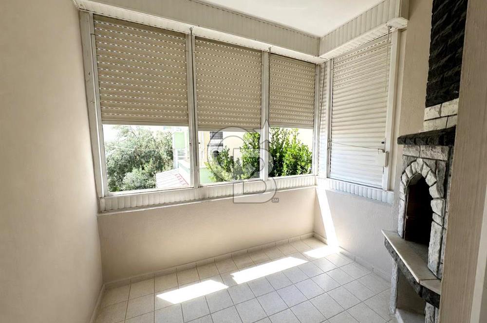 KÖKLÜ SİTE İÇERİSİNDE | DENİZE 300 METRE SATILIK 2+1 DAİRE 
