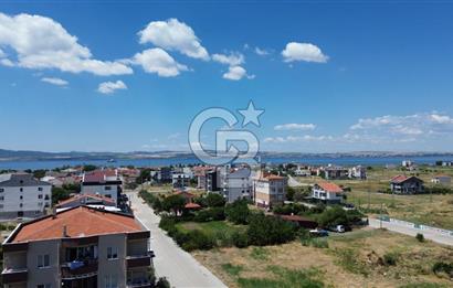 Lapseki Dalyan'da Boğaz Manzaralı Satılık 2+1 Daire