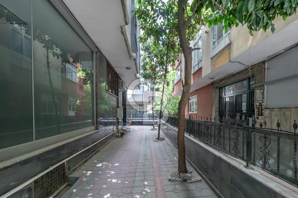 Bahçelievler Şirinevler'de Asansörlü 4+2 Çatı Dubleks