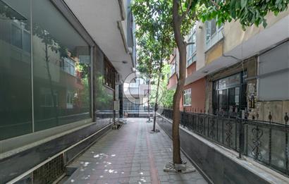 Bahçelievler Şirinevler'de Asansörlü 4+2 Çatı Dubleks