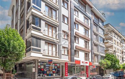 Bahçelievler Şirinevler'de Asansörlü 4+2 Çatı Dubleks
