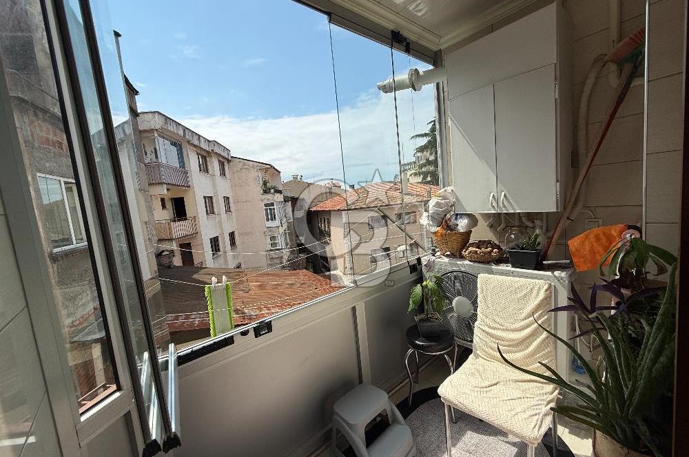 MEYDAN'A YÜRÜME MESAFESİNDE İÇİ YENİLENMİŞ SATILIK DAİRE