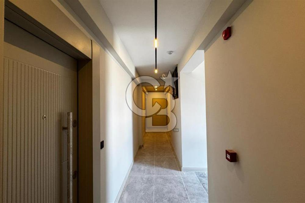 Tabela Değeri Yüksek Deniz Manzaralı Lux Kiralık 1+1 Ofisler