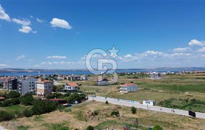 Lapseki Dalyan'da Boğaz Manzaralı Satılık 2+1 Daire