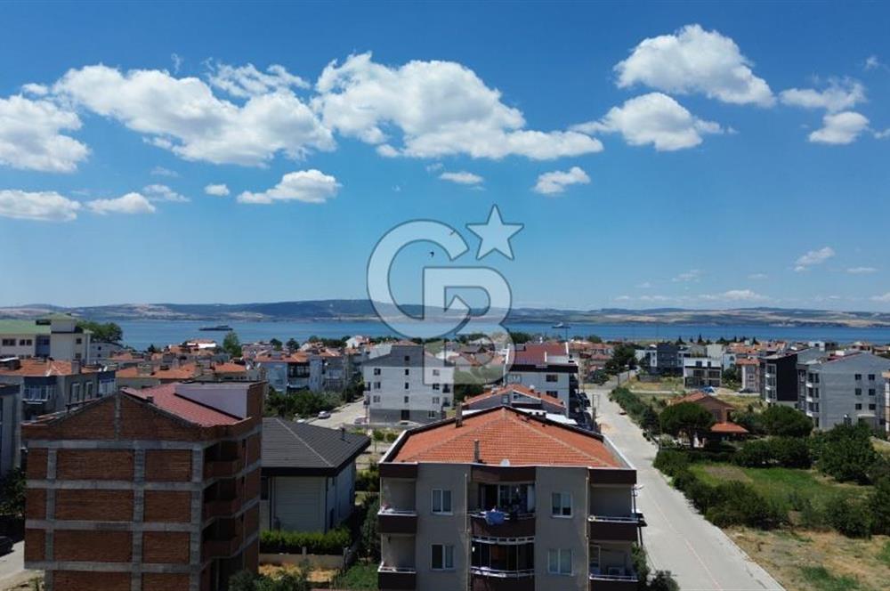 Lapseki Dalyan'da Boğaz Manzaralı Satılık 2+1 Daire