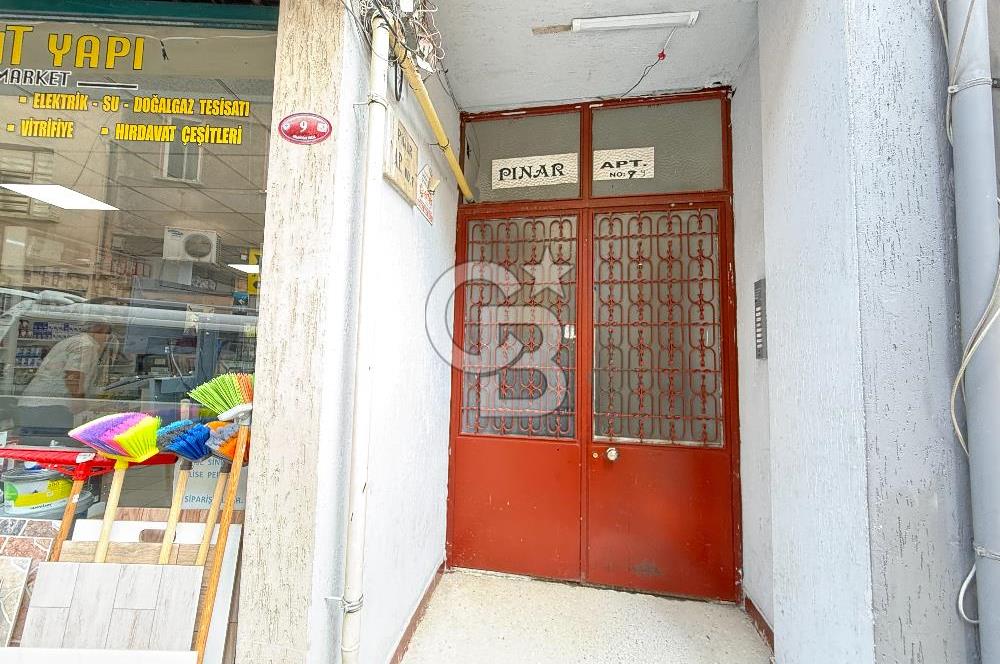 MEYDAN'A YÜRÜME MESAFESİNDE İÇİ YENİLENMİŞ SATILIK DAİRE