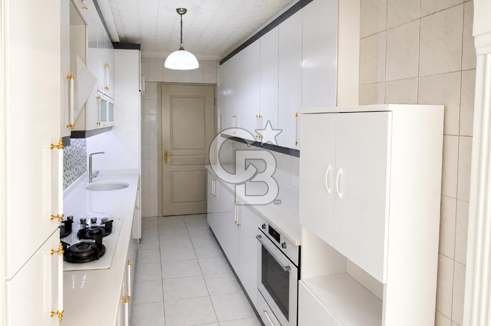 Karabağlar Günaltay Mah.de 3+1 Site İçi Arakat Satılık Daire
