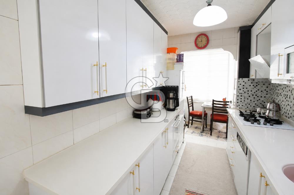 Karabağlar Günaltay Mah.de 3+1 Site İçi Arakat Satılık Daire