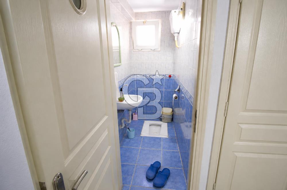 Karabağlar Günaltay Mah.de 3+1 Site İçi Arakat Satılık Daire