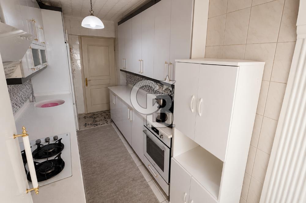 Karabağlar Günaltay Mah.de 3+1 Site İçi Arakat Satılık Daire