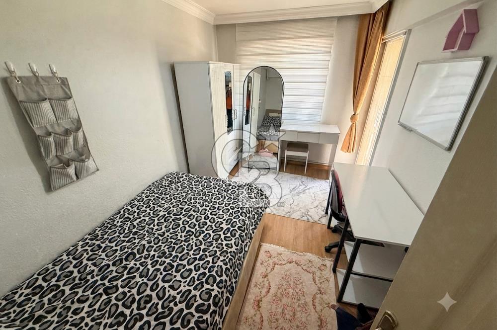 Karabağlar Günaltay Mah.de 3+1 Site İçi Arakat Satılık Daire
