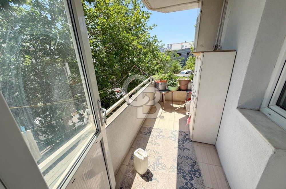 Karabağlar Günaltay Mah.de 3+1 Site İçi Arakat Satılık Daire