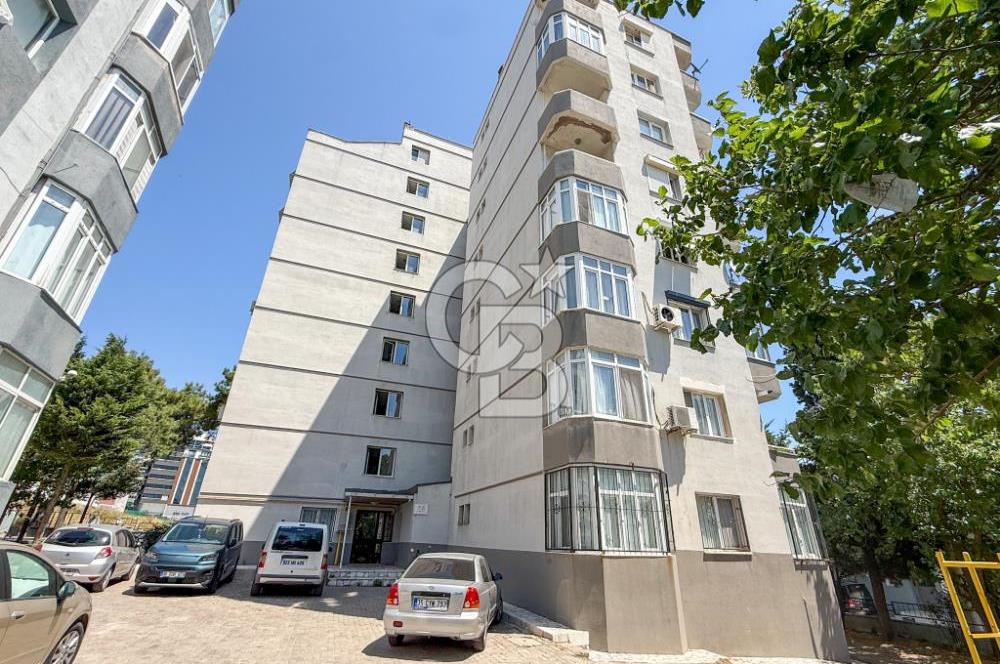 Karabağlar Günaltay Mah.de 3+1 Site İçi Arakat Satılık Daire