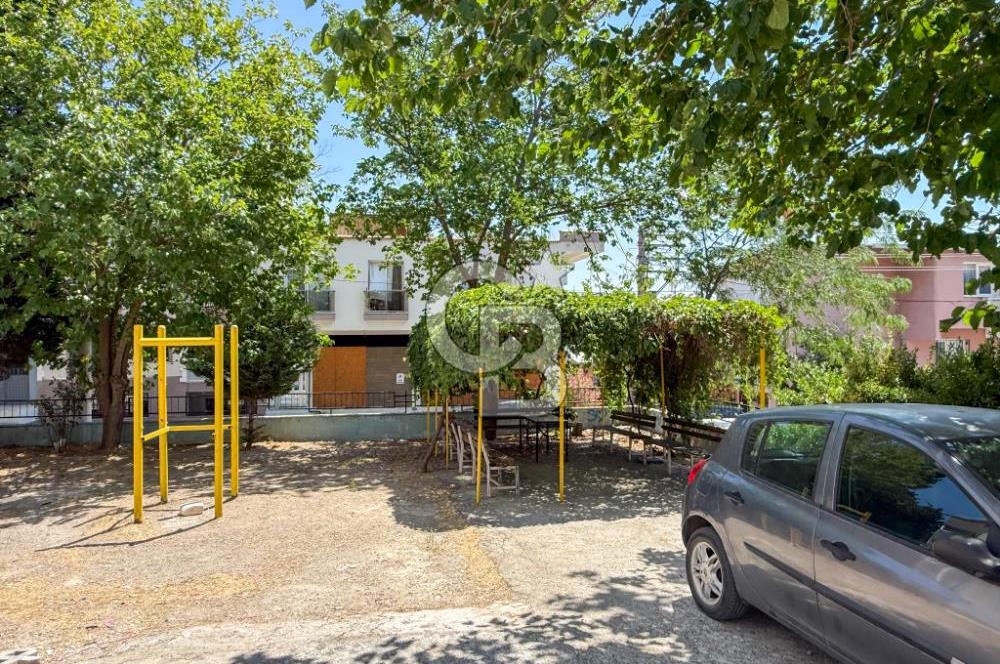 Karabağlar Günaltay Mah.de 3+1 Site İçi Arakat Satılık Daire