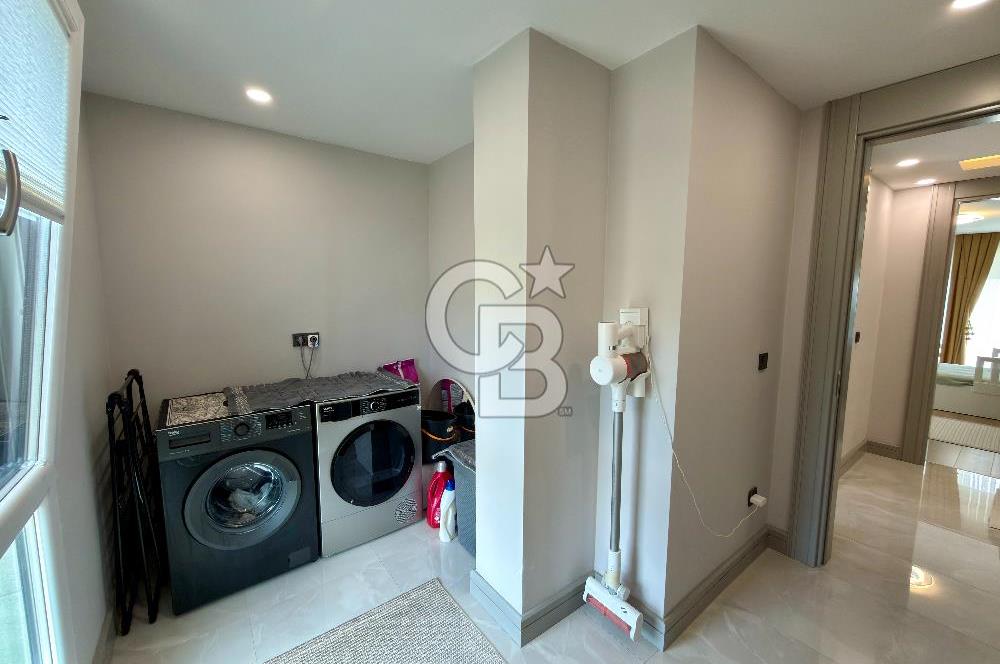 Büyükçekmece Satılık Deniz Manzaralı Havuzlu 7+2 Müstakil Villa