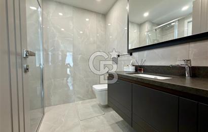 Büyükçekmece Satılık Deniz Manzaralı Havuzlu 7+2 Müstakil Villa