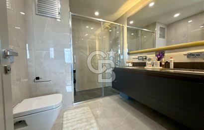Büyükçekmece Satılık Deniz Manzaralı Havuzlu 7+2 Müstakil Villa