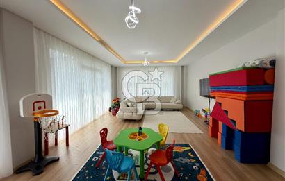 Büyükçekmece Satılık Deniz Manzaralı Havuzlu 7+2 Müstakil Villa