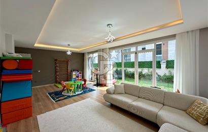 Büyükçekmece Satılık Deniz Manzaralı Havuzlu 7+2 Müstakil Villa