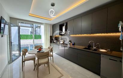 Büyükçekmece Satılık Deniz Manzaralı Havuzlu 7+2 Müstakil Villa