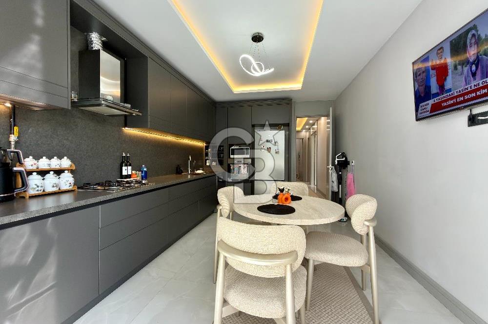 Büyükçekmece Satılık Deniz Manzaralı Havuzlu 7+2 Müstakil Villa