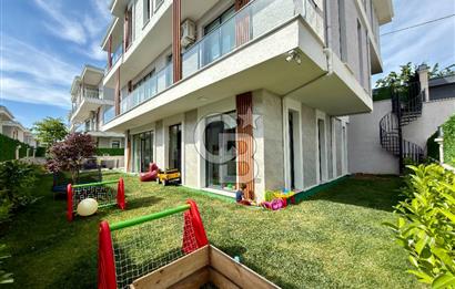 Büyükçekmece Satılık Deniz Manzaralı Havuzlu 7+2 Müstakil Villa
