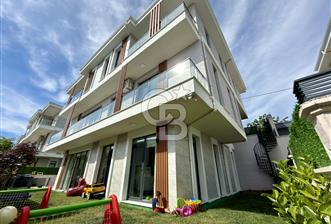 Büyükçekmece Satılık Deniz Manzaralı Havuzlu 7+2 Müstakil Villa - 1 - 359523