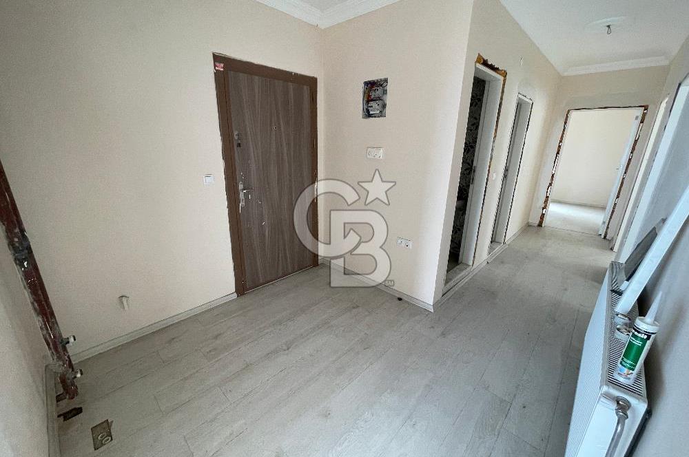 ÇUKURÇAYIR'DA 3+1 SİTE İÇERİSİNDE SATILIK DAİRE