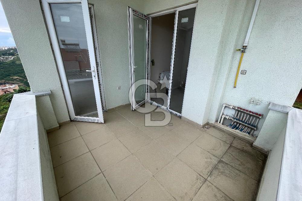 ÇUKURÇAYIR'DA 3+1 SİTE İÇERİSİNDE SATILIK DAİRE