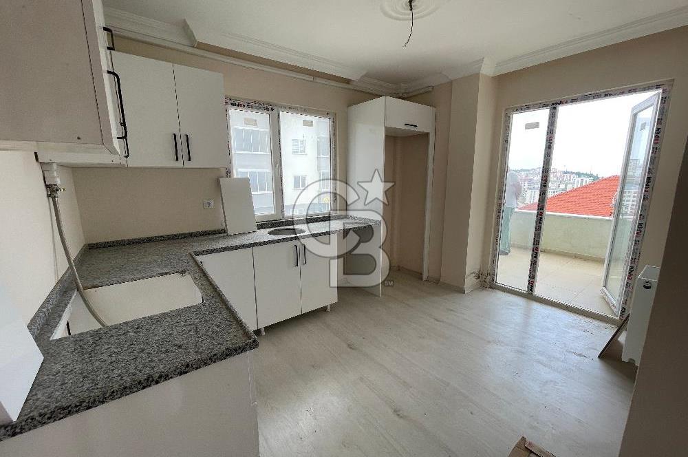ÇUKURÇAYIR'DA 3+1 SİTE İÇERİSİNDE SATILIK DAİRE