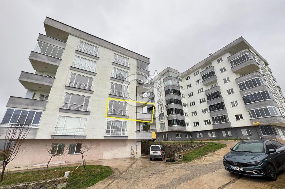 ÇUKURÇAYIR'DA 3+1 SİTE İÇERİSİNDE SATILIK DAİRE