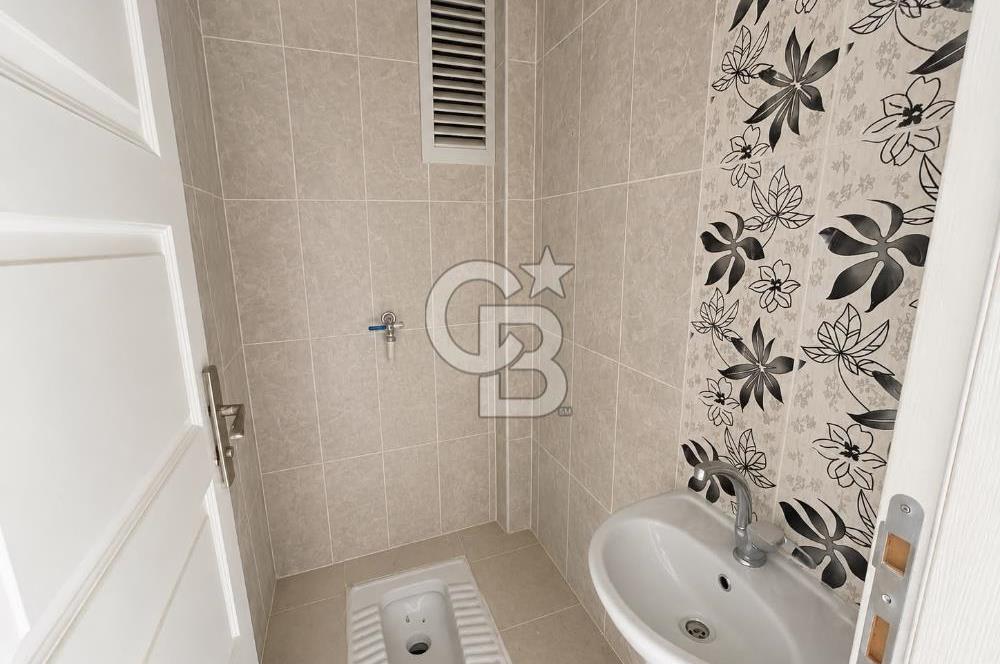 ÇUKURÇAYIR'DA 3+1 SİTE İÇERİSİNDE SATILIK DAİRE