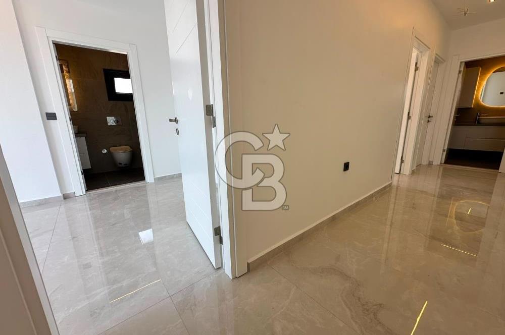 ÇEŞME REİSDERE ÖZEL HAVUZLU SATILIK 3+1 LÜKS VİLLA