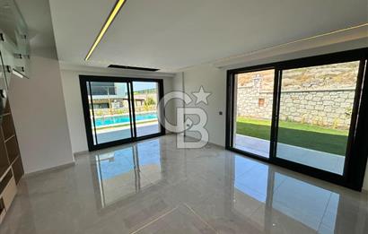 ÇEŞME REİSDERE ÖZEL HAVUZLU SATILIK 3+1 LÜKS VİLLA