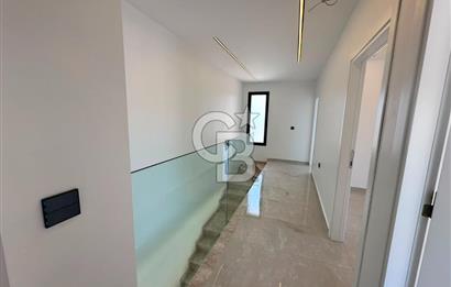 ÇEŞME REİSDERE ÖZEL HAVUZLU SATILIK 3+1 LÜKS VİLLA