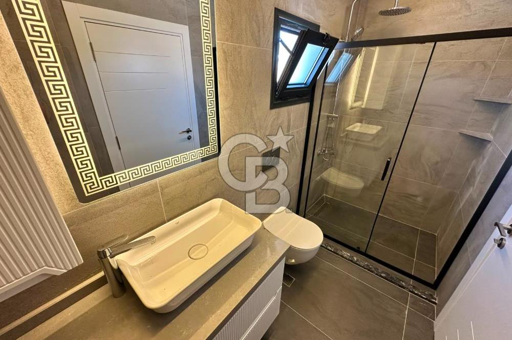 ÇEŞME REİSDERE ÖZEL HAVUZLU SATILIK 3+1 LÜKS VİLLA