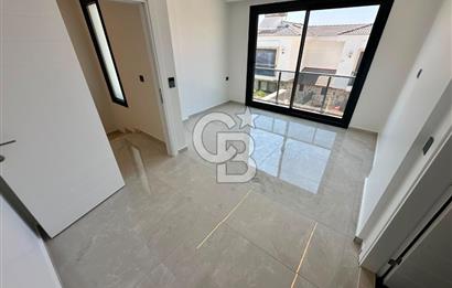 ÇEŞME REİSDERE ÖZEL HAVUZLU SATILIK 3+1 LÜKS VİLLA