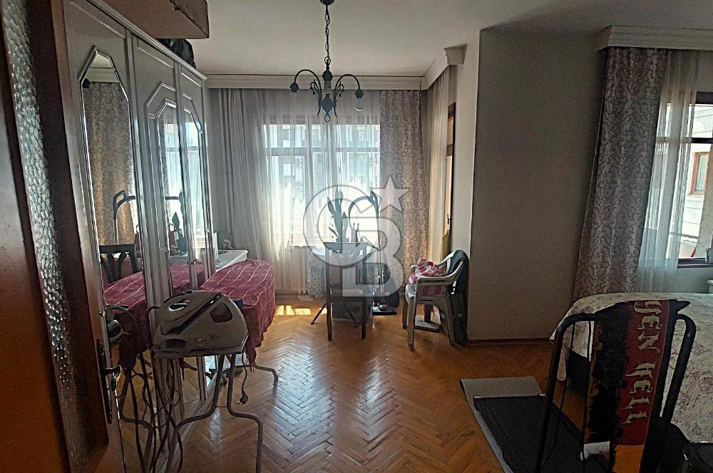 BOSTANCIDA ÇOK MERKEZİ KONUMDA- 125 M2- 3+1- KOMBİLİ- BALKONLU