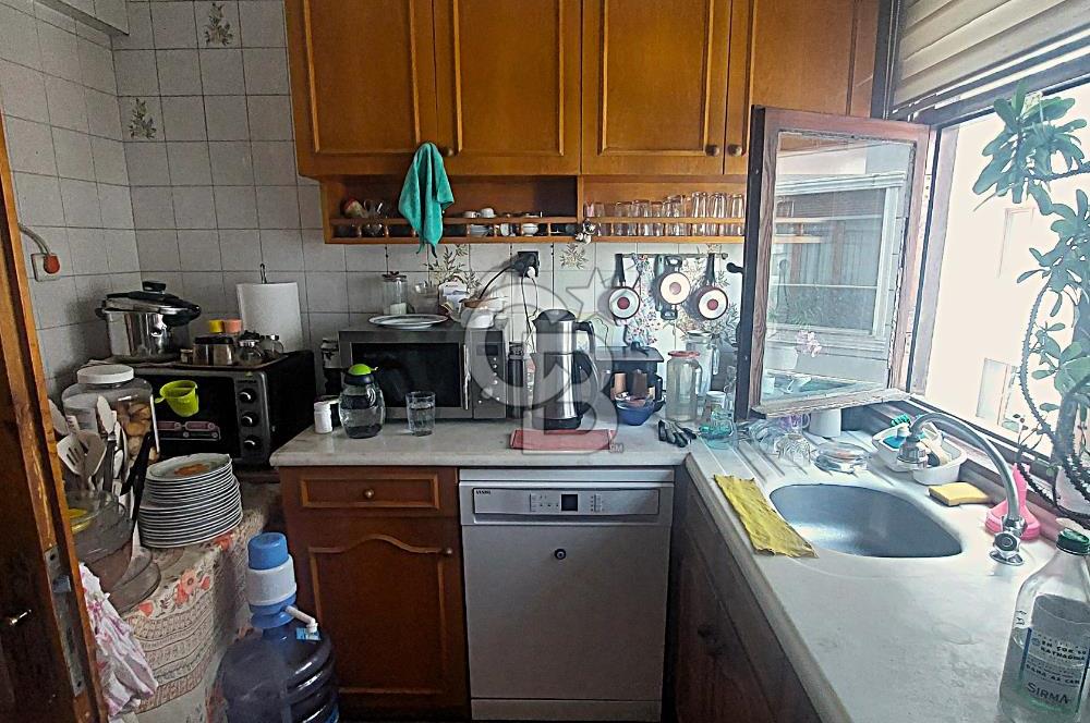 BOSTANCIDA ÇOK MERKEZİ KONUMDA- 125 M2- 3+1- KOMBİLİ- BALKONLU