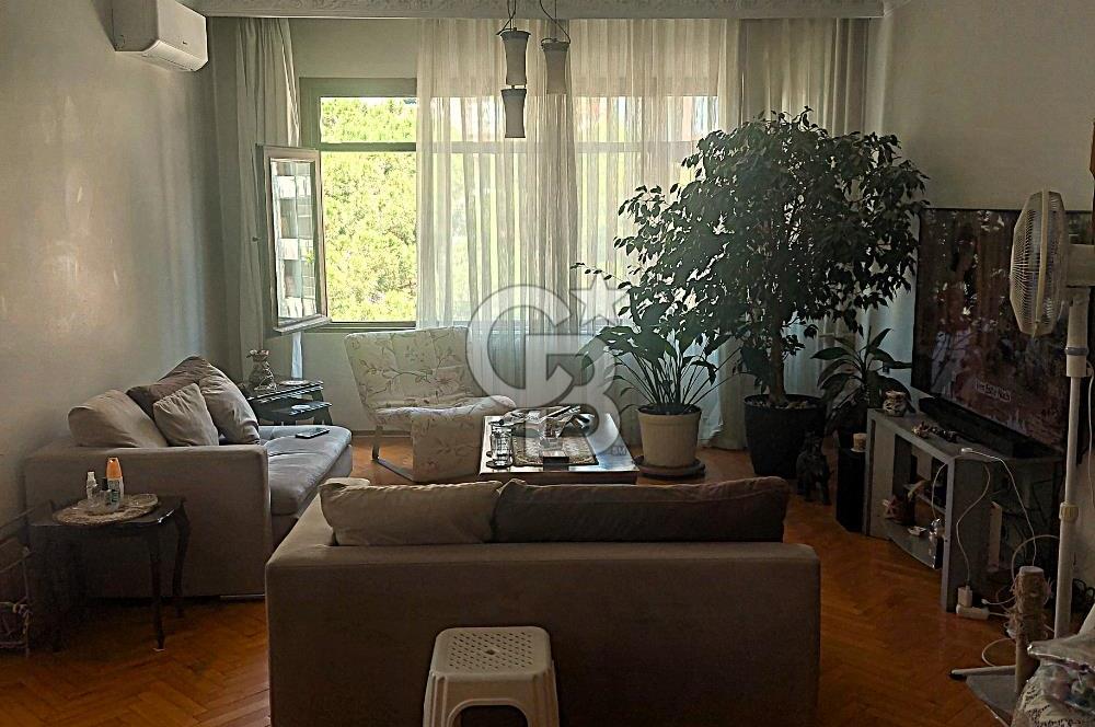 BOSTANCIDA ÇOK MERKEZİ KONUMDA- 125 M2- 3+1- KOMBİLİ- BALKONLU
