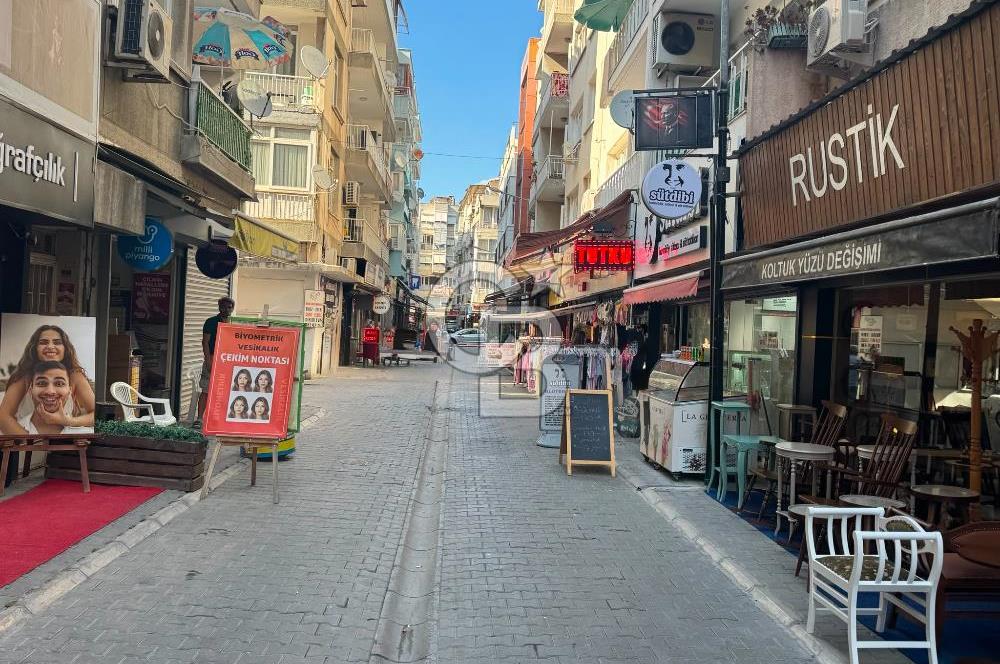 Karşıyaka Çarşı Eshot Sokağı Satılık Dükkan