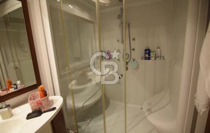 Narlıdere Limanreis Bahçe ve Teraslı Satılık Triplex 4+1 Villa
