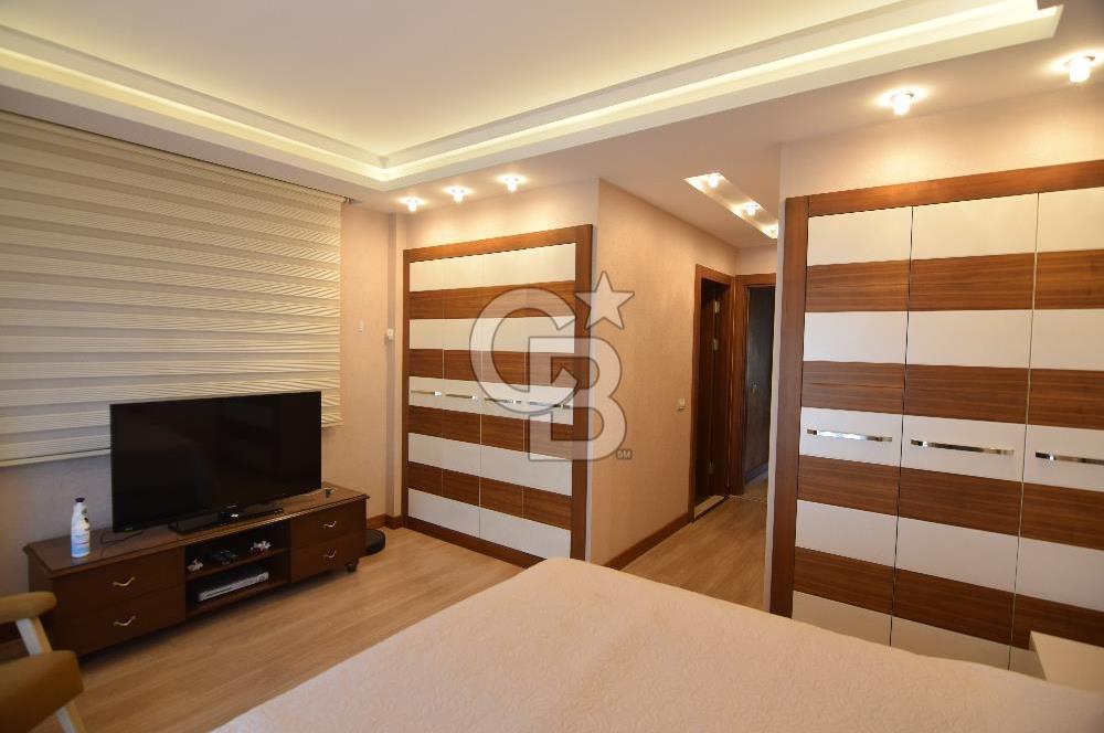 Narlıdere Limanreis Bahçe ve Teraslı Satılık Triplex 4+1 Villa