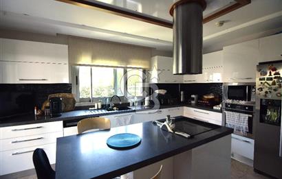 Narlıdere Limanreis Bahçe ve Teraslı Satılık Triplex 4+1 Villa