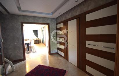 Narlıdere Limanreis Bahçe ve Teraslı Satılık Triplex 4+1 Villa