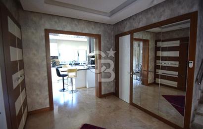 Narlıdere Limanreis Bahçe ve Teraslı Satılık Triplex 4+1 Villa